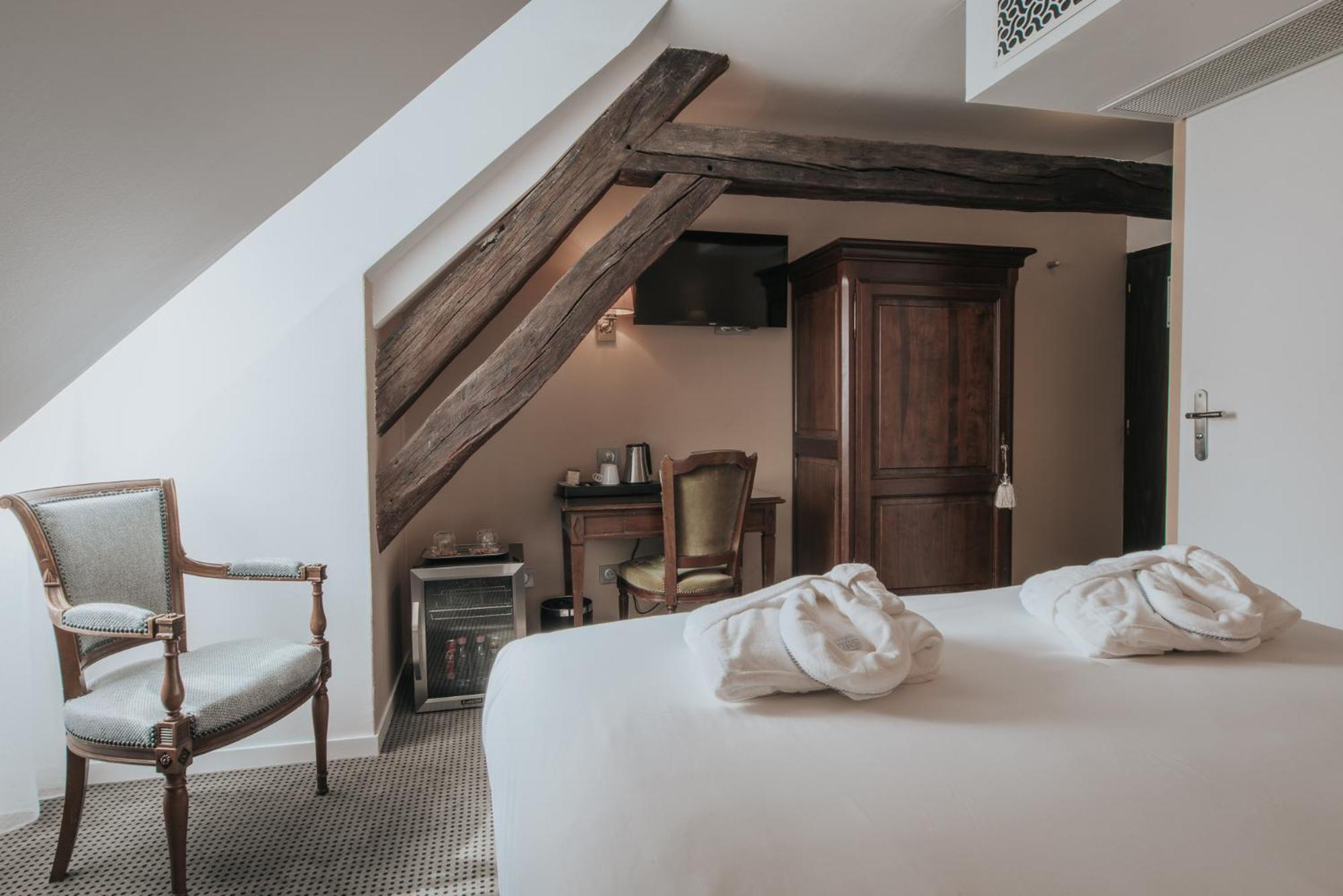 Hotel Henry II Beaune Centre Eksteriør billede